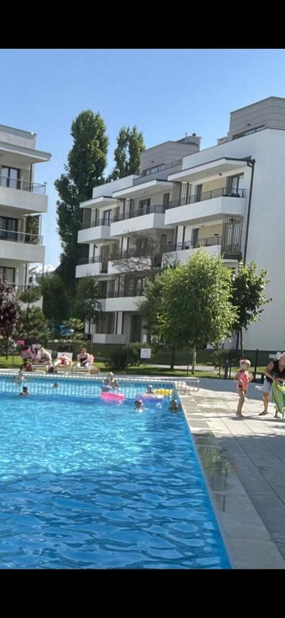 Celebryta - Apartament Apartment Ustronie Morskie Bagian luar foto