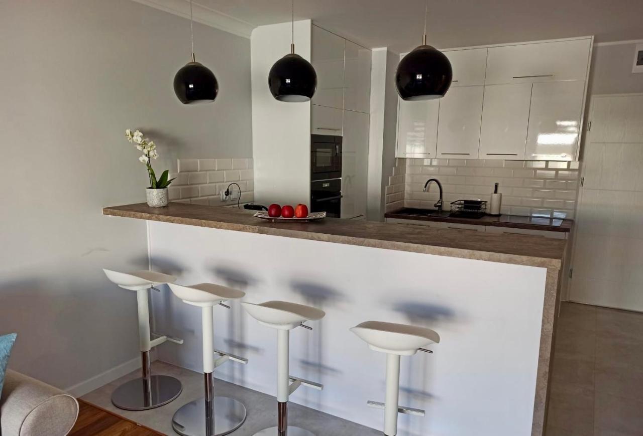 Celebryta - Apartament Apartment Ustronie Morskie Bagian luar foto
